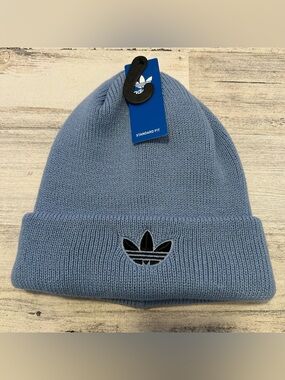 Adidas UNISEX TREFOIL BEANIE ASH BLUE/BLACK NEW